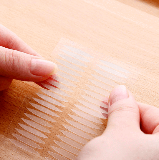 Korea viscous breathable natural flesh color single-sided invisible double eyelid stickers fiber strip length and width