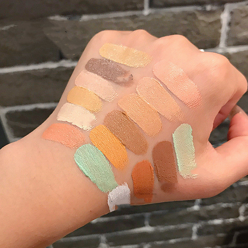 50 Color Concealer Disc Covers Dark Circles And Redness