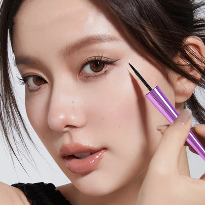 Not Easy To Smudge Long Lasting Waterproof Liquid Eyeliner